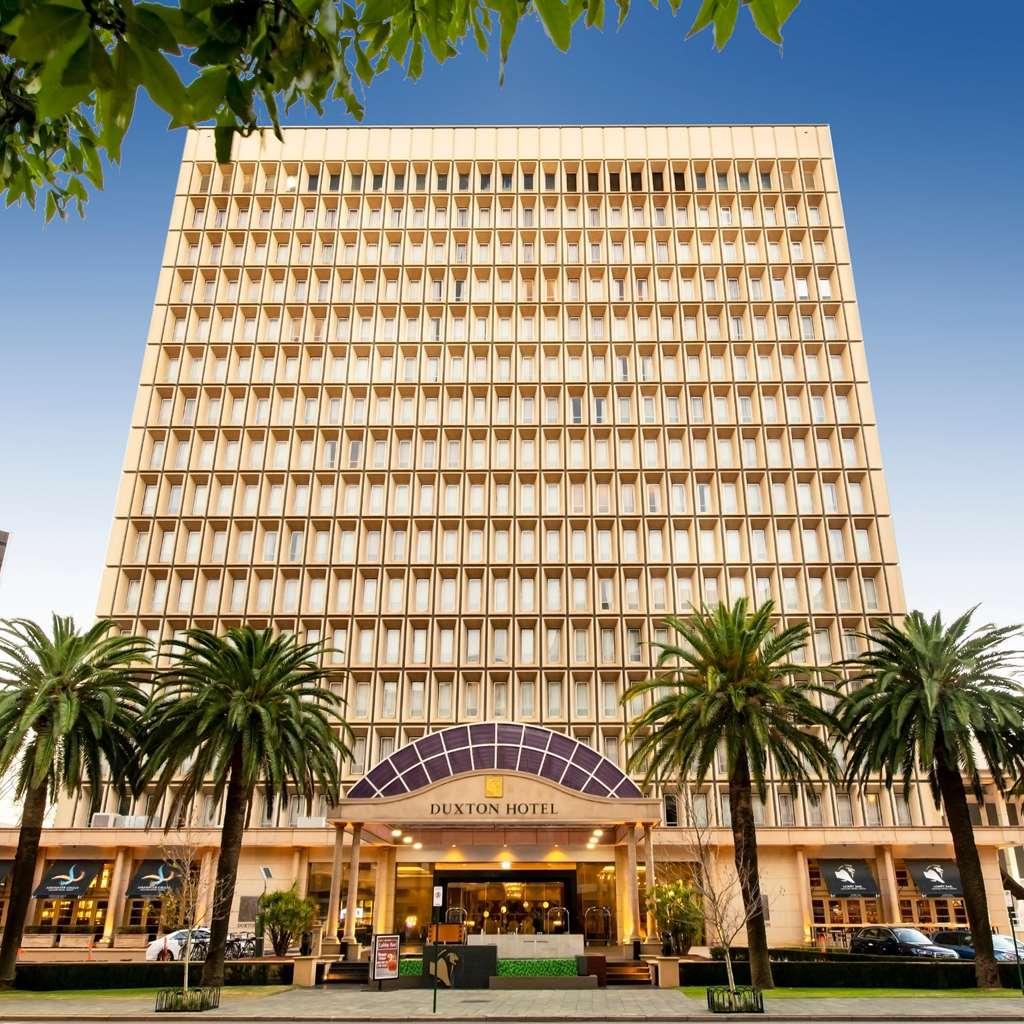 โรงแรมดักซ์ทัน เพิร์ท ภายนอก รูปภาพ The hotel in 2012